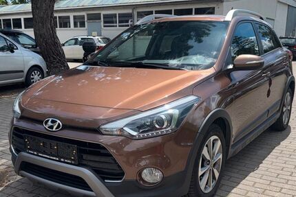 Hyundai i20 70.000 km 11.999 &euro; Hannover 30179