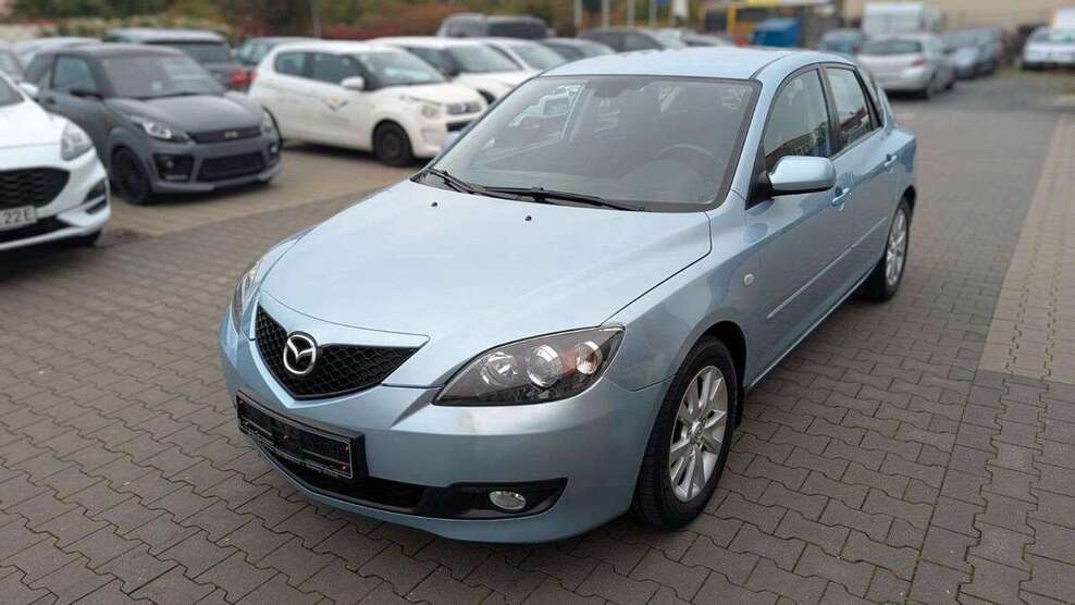 Mazda 3 122.300 km 3.990 € Bamberg 96052