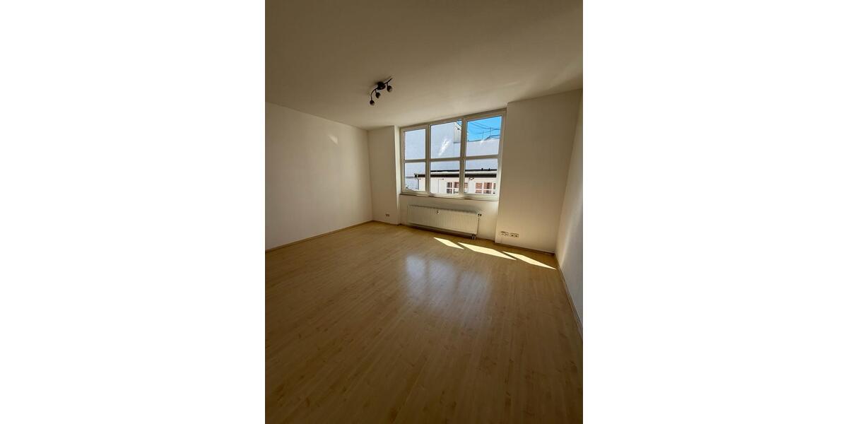 Etagenwohnung Bielefeld Schildesche - 1 Zimmer, 35 m&sup2;, 600&euro; | Angebot:26397853