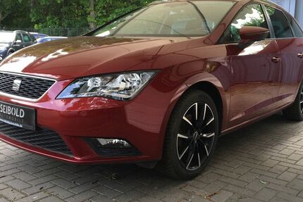 Seat Leon 63.926 km 12.280 &euro; Berlin 10315