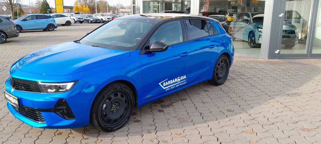 Opel Astra 9.268 km 28.900 &euro; Artern 06556
