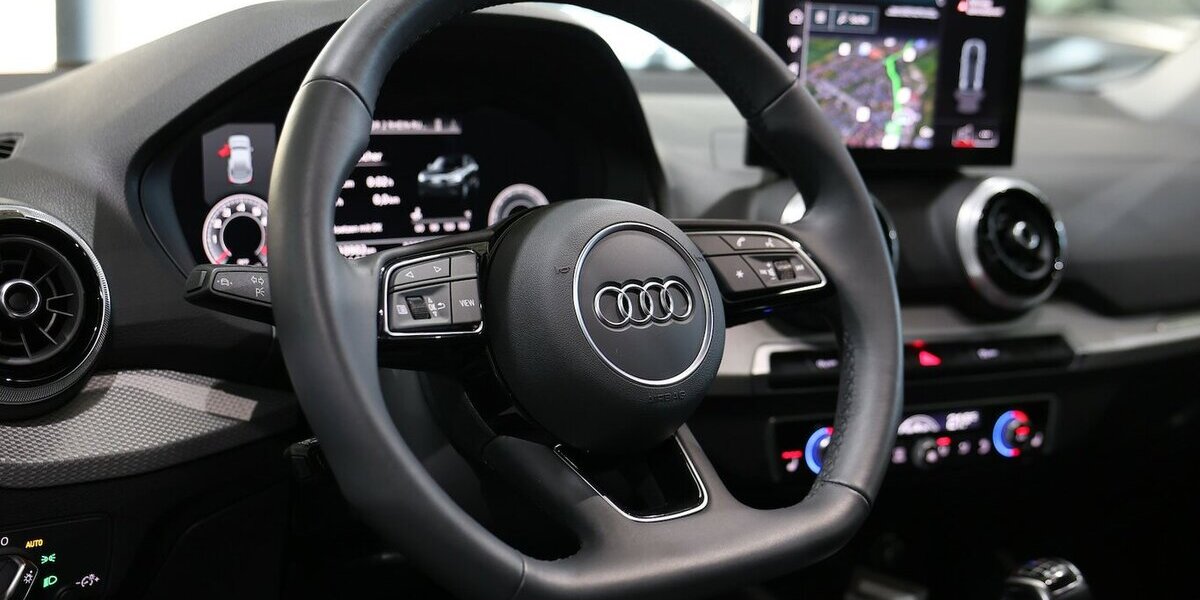 Audi Q2 30 TFSI S-LINE DAYTONA / LED, VC, ACC+LANE 10.000 km 24.992 &euro; Hamm 59077