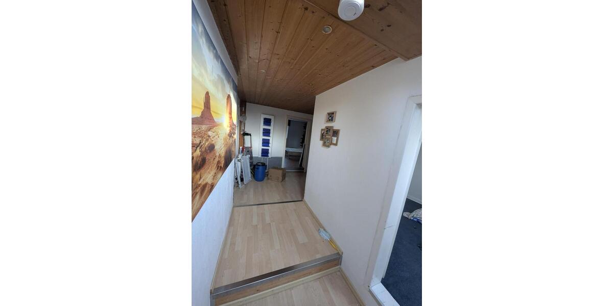 Dachgeschoßwohnung Salzgitter Ortschaft Nord - 3 Zimmer, 90 m&sup2;, 580&euro; | Angebot:26227775