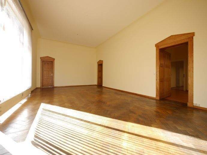 Gewerbeobjekt Weimar Nordvorstadt - 5 Zimmer, 155 m&sup2;, 935&euro; | Angebot:25210070