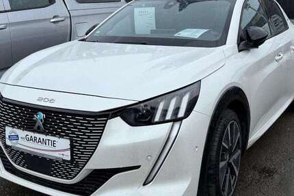 Peugeot 208 18.000 km 18.990 € Göppingen 73037