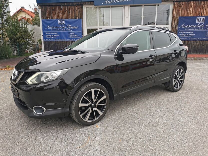Nissan Qashqai 104.900 km 13.790 € Alling 82239