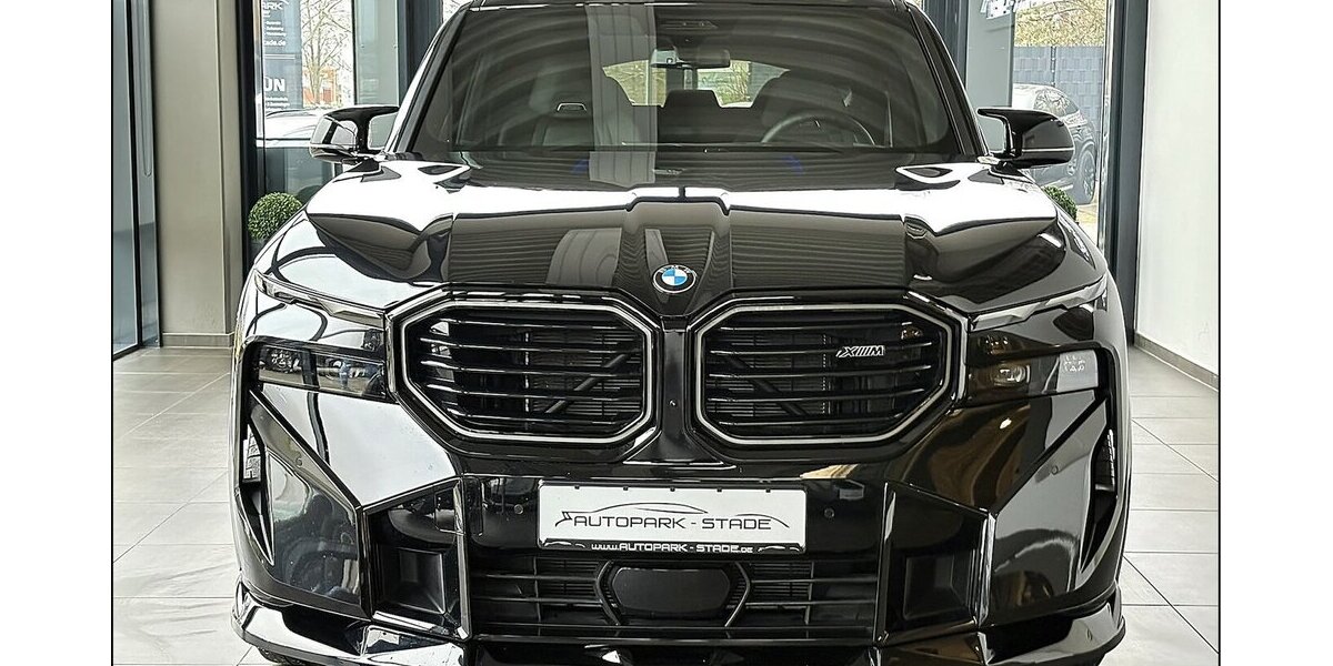 BMW XM 50e 23 Zoll Umbau VOLL Black 9.900 km 117.790 &euro; Stade 21682