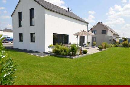 Haus Deining - 4 Zimmer, 127 m&sup2;, 1.450&euro; | Angebot:27481821