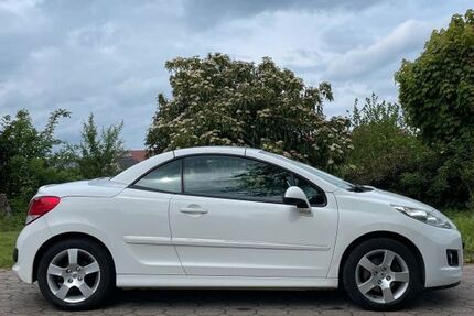 Peugeot 207 161.000 km 3.700 &euro; Hüllhorst 32609