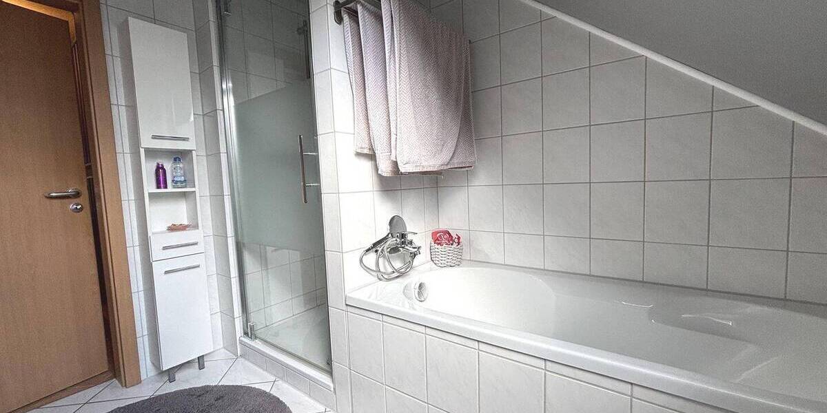 Reihenmittelhaus Laatzen Rethen - 4 Zimmer, 122 m&sup2;, 430.000&euro; | Angebot:26418208