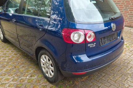 VW Golf Plus 150.018 km 2.500 &euro; Oyten 28876
