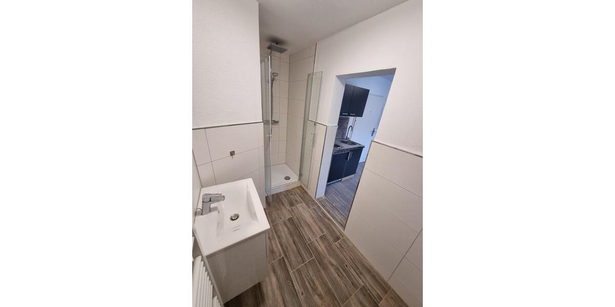 25 qm Wohnung direkt am Bahnhof inkl. Strom, Gas & Internet 2 zimmer