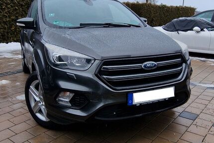 Ford Kuga 110.000 km 15.750 &euro; Landshut 84032
