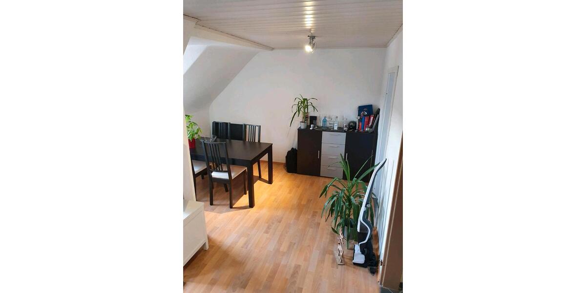 Dachgeschoßwohnung Bad Camberg - 2 Zimmer, 45 m&sup2;, 550&euro; | Angebot:25168352