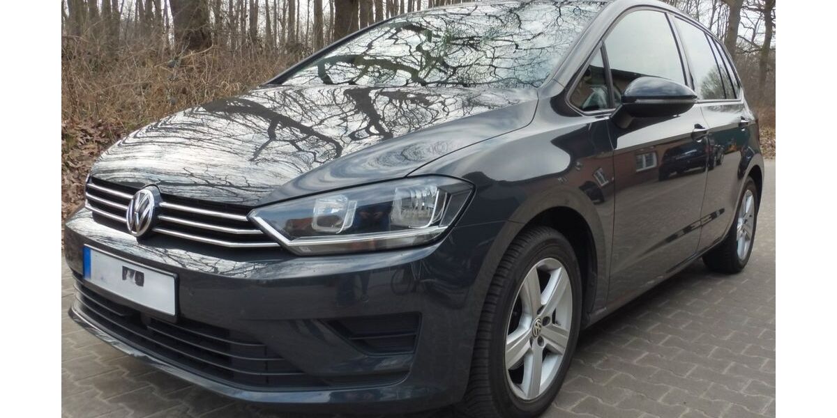 VW Golf Sportsvan 127.234 km 12.950 &euro; Haren 49733