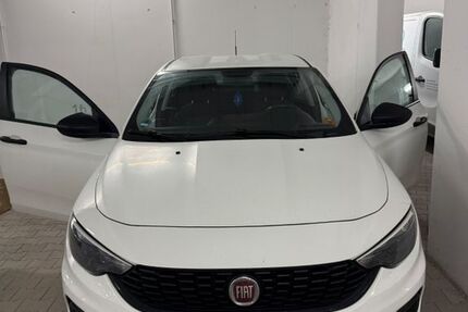 Fiat Tipo 36.500 km 9.900 &euro; Ulm 89075