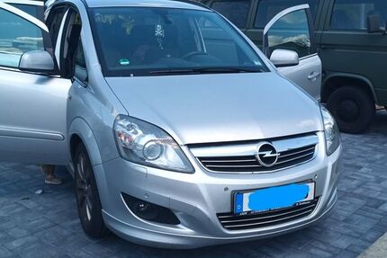 Opel Zafira 181.000 km 5.490 &euro; Guben 03172