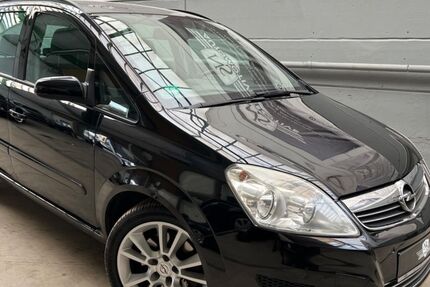 Opel Zafira 185.000 km 4.490 € Schmelz 66839