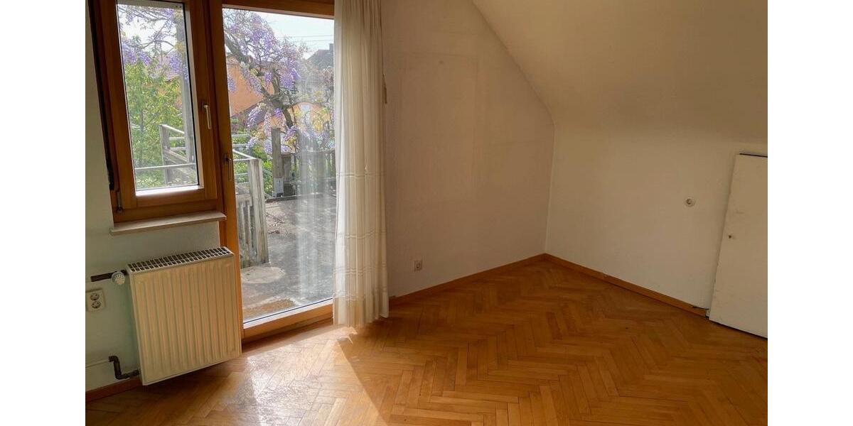 Einfamilienhaus Löchgau - 8 Zimmer, 175 m&sup2;, 520.000&euro; | Angebot:27140834