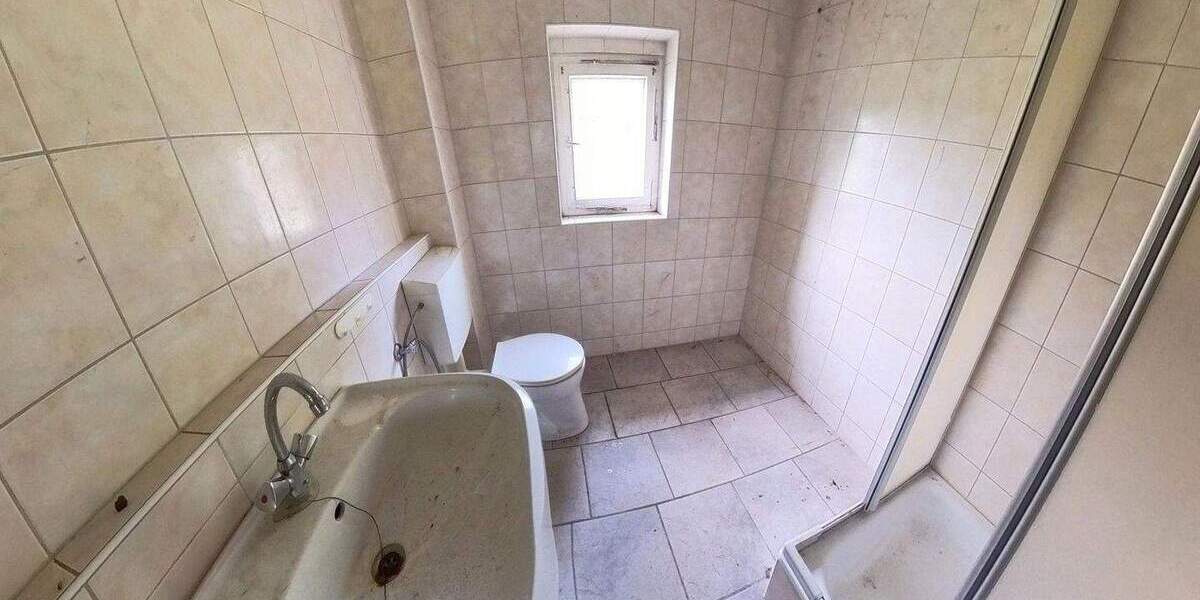 Doppelhaushälfte Priborn - 1 Zimmer, 164 m&sup2;, 35.000&euro; | Angebot:25659077