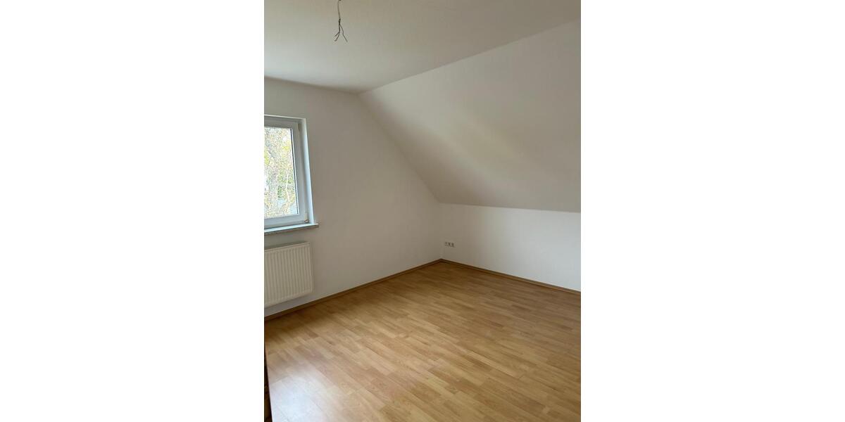 Etagenwohnung Burg (Spreewald) - 4 Zimmer, 120 m&sup2;, 1.350&euro; | Angebot:26439808