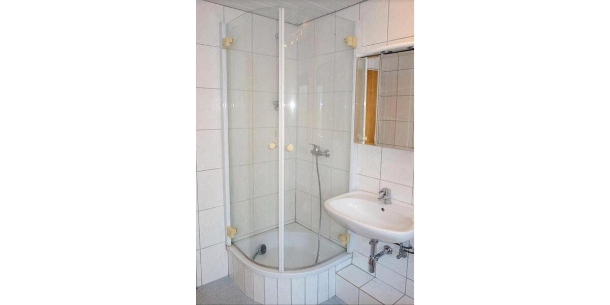 Mehrfamilienhaus, Wohnhaus Bremen Blumenthal - 6 Zimmer, 144 m&sup2;, 320.000&euro; | Angebot:26985410