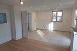 Einfamilienhaus Stephanskirchen - 6 Zimmer, 178 m&sup2;, 2.400&euro; | Angebot:25126413