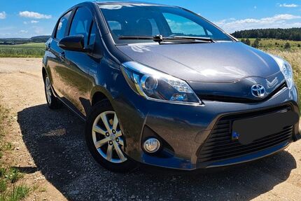 Toyota Yaris 143.700 km 8.100 &euro; Neresheim 73450