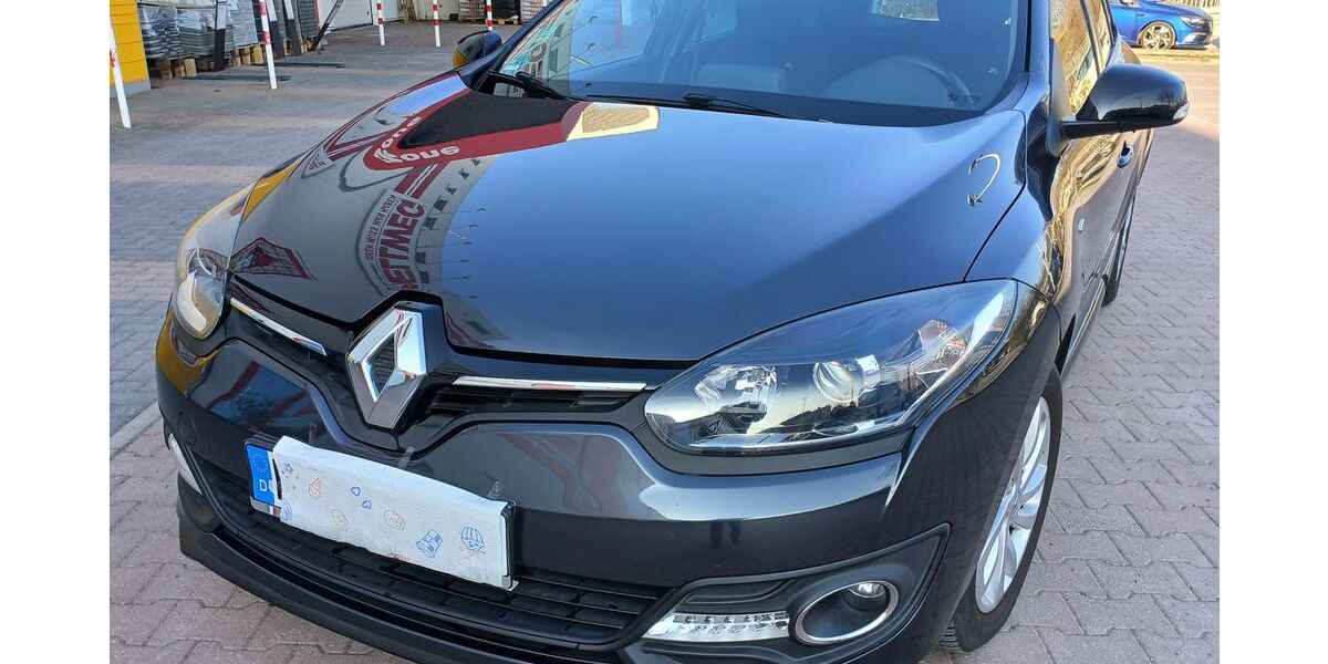 Renault Megane 72.804 km 6.299 &euro; Berlin 10825