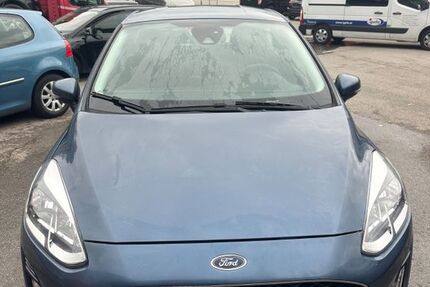 Ford Fiesta 124.000 km 8.300 € Traunstein 83278