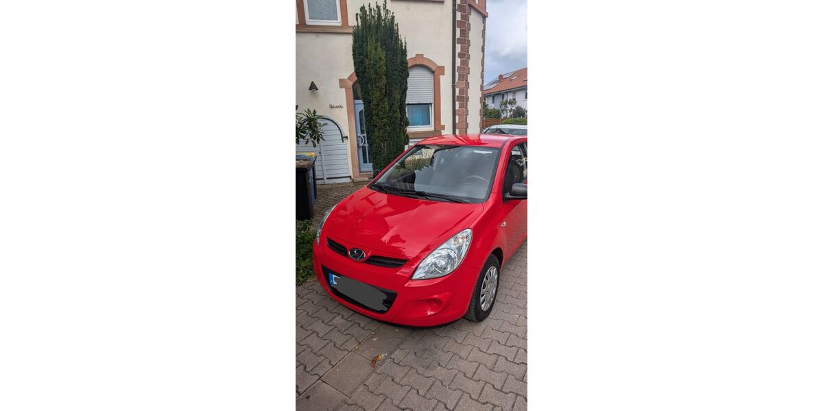 Hyundai i20 130.000 km 2.700 &euro; Worms 67551