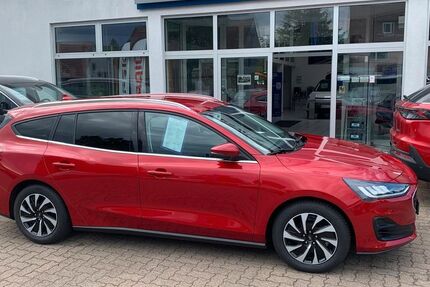 Ford Focus 19.050 km 25.490 € Delligsen 31073
