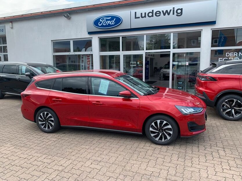 Ford Focus 19.050 km 25.490 € Delligsen 31073