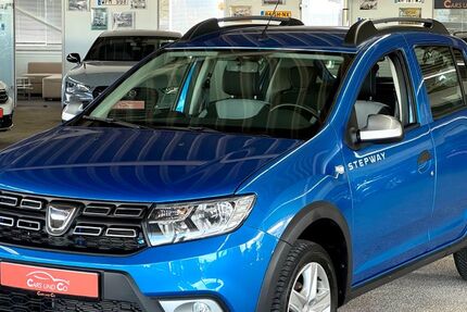 Dacia Sandero 7.402 km 13.790 &euro; Taucha bei Leipzig 04425