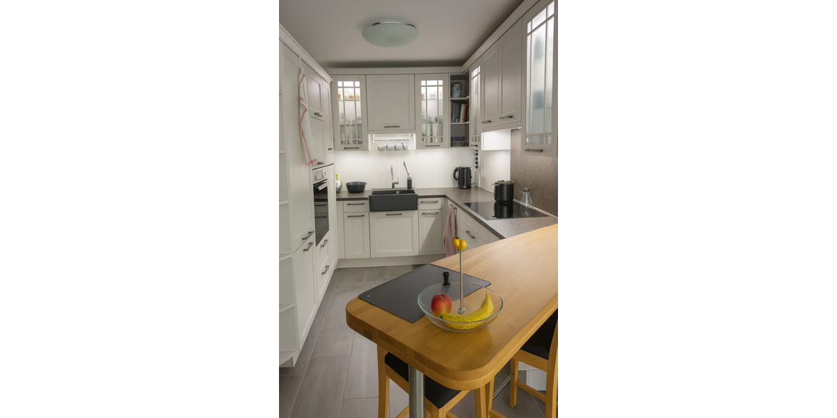 Penthouse, 81 m² Dachterr, Aufzug & TG-Stellpl., zentr SY-Barrien 3 zimmer