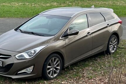 Hyundai i40 185.000 km 7.050 &euro; Coburg 96450