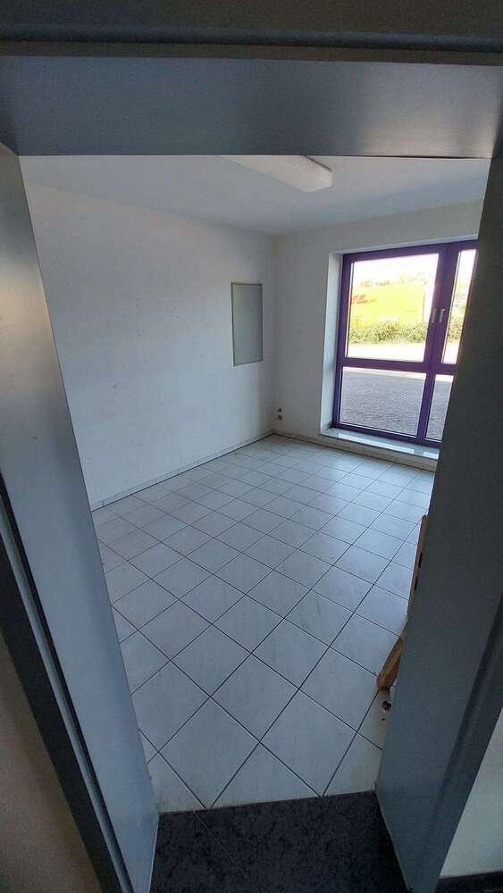 Büro in Langenzenn 300 € 34 m²