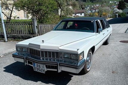Cadillac Fleetwood 100.000 km 12.000 &euro; Hengersberg 94491