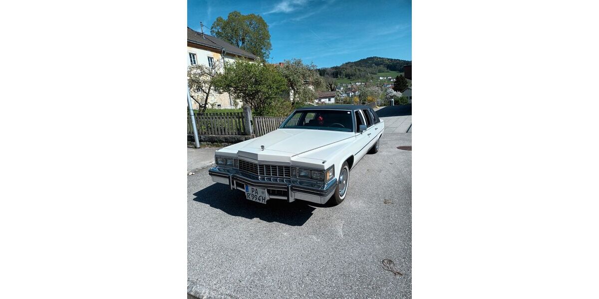 Cadillac Fleetwood 100.000 km 12.000 &euro; Hengersberg 94491