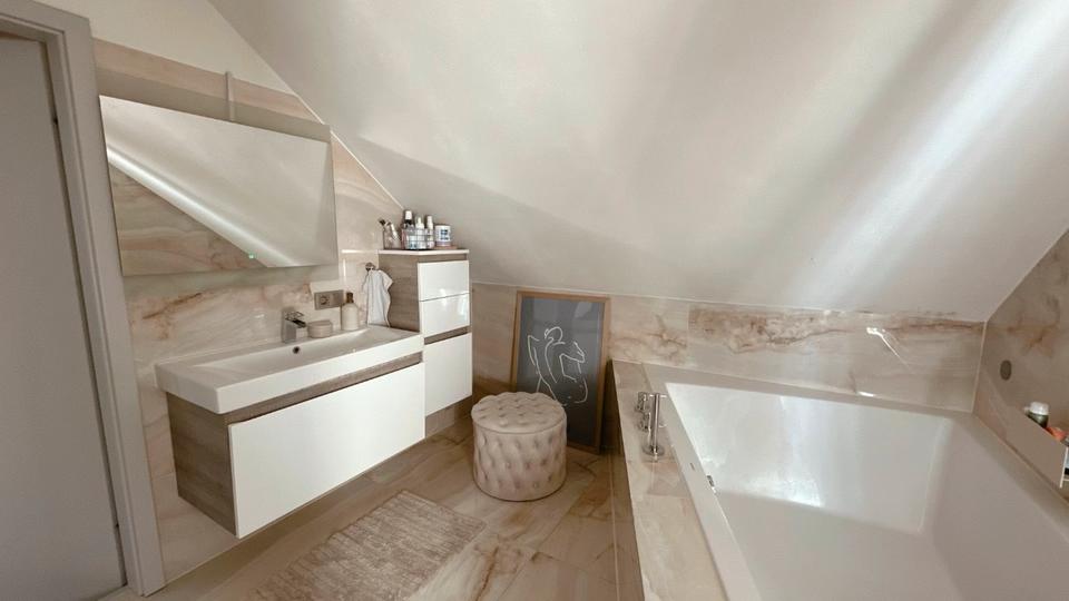 Maisonettenwohnung Offenburg Rammersweier - 4 Zimmer, 110 m&sup2;, 1.600&euro; | Angebot:26393620