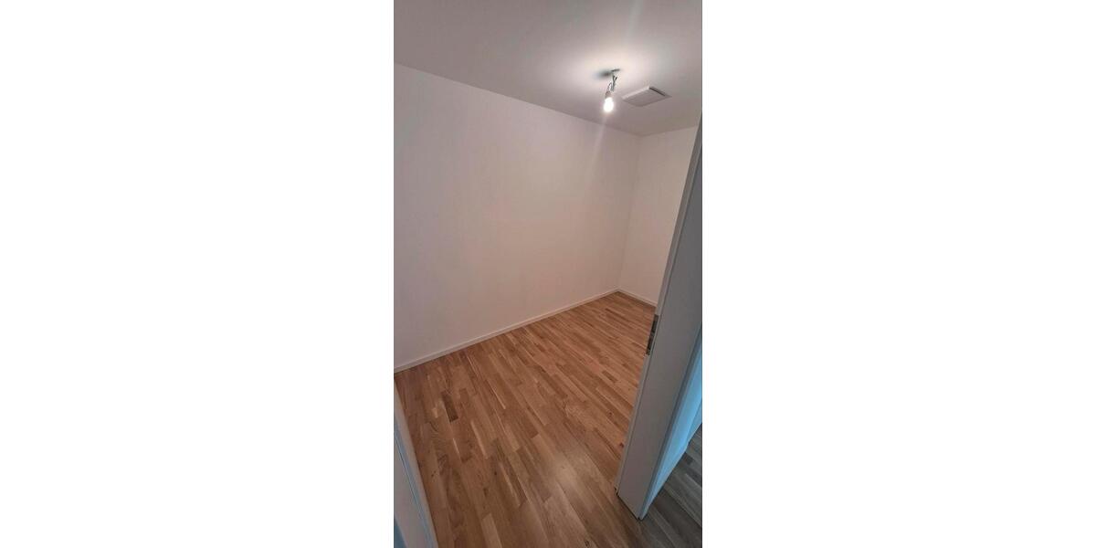 Erdgeschoßwohnung Riegelsberg - 2.5 Zimmer, 95 m&sup2;, 950&euro; | Angebot:26409536