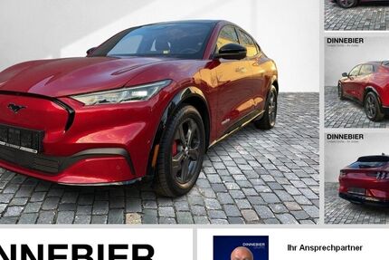 Ford Mustang Mach-E 35.787 km 35.694 € Berlin 10711