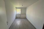helle Modernisierte - 3 Zimmer Wohnung im Erdgeschoss