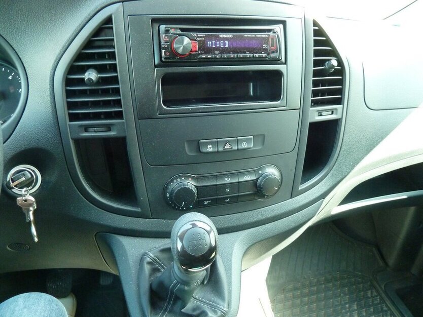 Vito 114 CDI Mixto 5 Sitze org.6900KM Beule