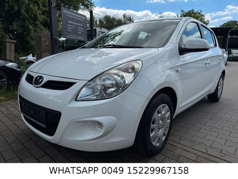 i20