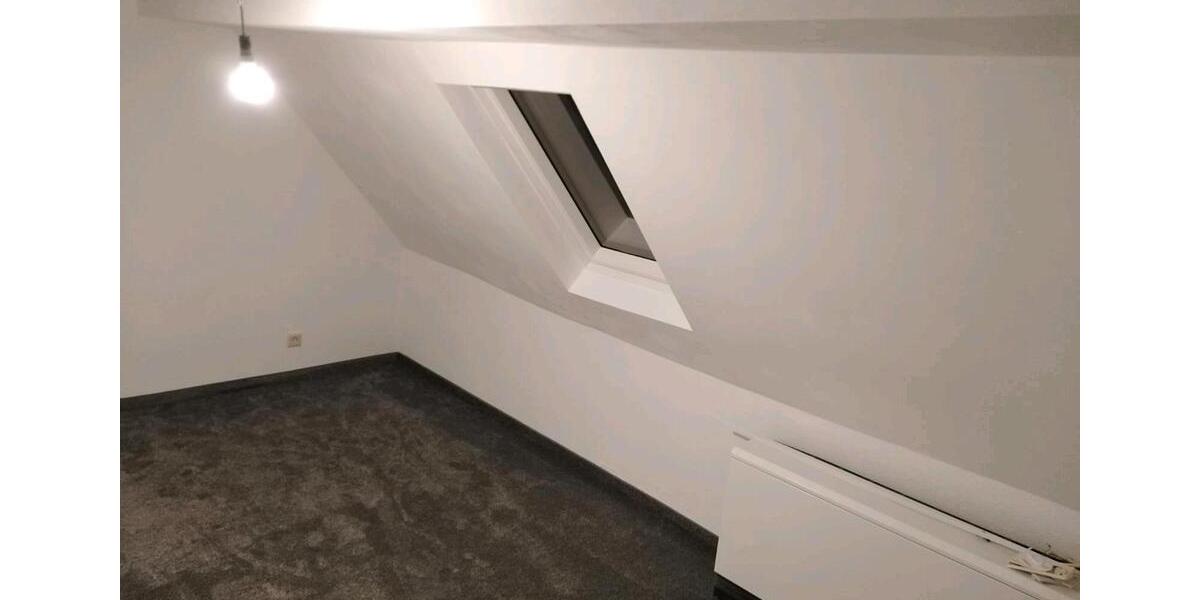 Doppelhaushälfte Bestwig - 2 Zimmer, 98 m&sup2;, 700&euro; | Angebot:25871384