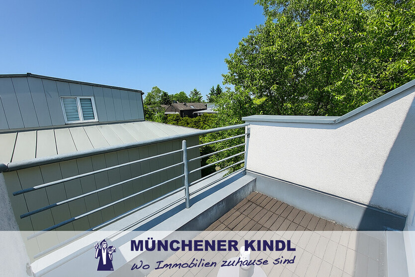 Viel Sonne, viel Potenzial: 2-Zimmer-DG-Wohnung in Bestlage – bezugsfrei und vielseitig nutzbar!