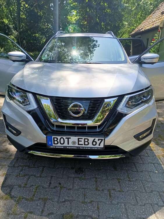 Nissan X-Trail 76.000 km 17.850 € Bottrop 46236