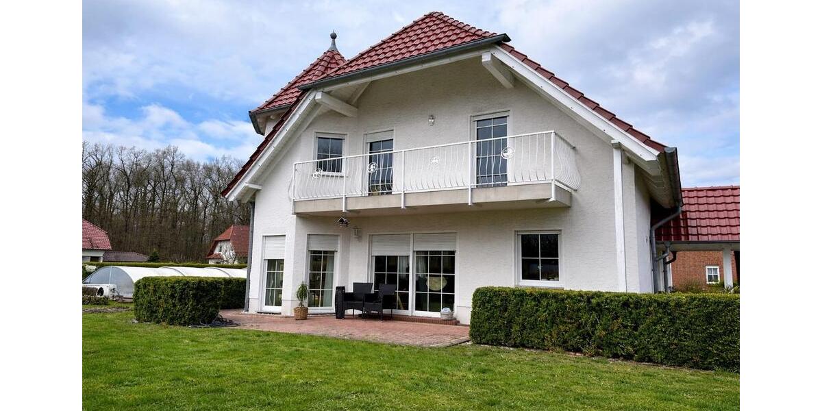 Einfamilienhaus Ballenstedt - 5 Zimmer, 157 m&sup2;, 399.000&euro; | Angebot:26406467