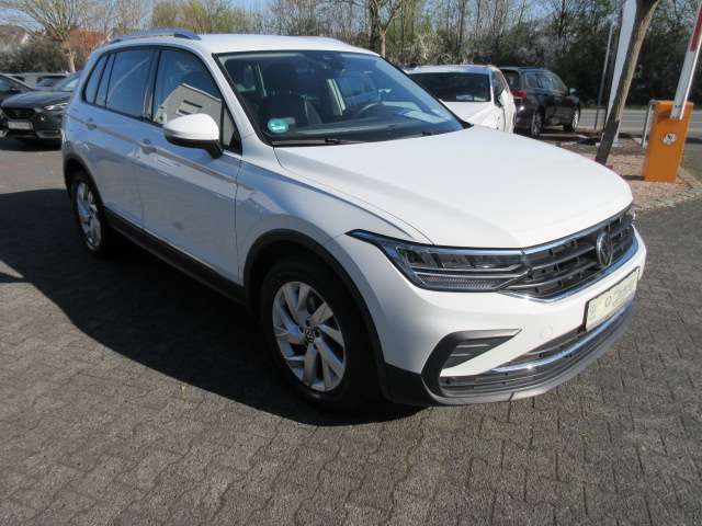 VW Tiguan Active 1.5 TSI DSG NAVI KAMERA ACC ALU 18 L 79.000 km 26.988 &euro; Bergkamen 59192